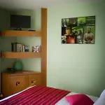 Отель Le Bonheur Dans Le Pre Lucinges