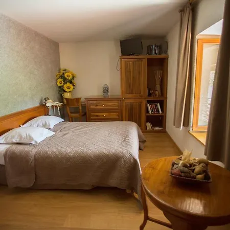 Le Bonheur Dans Le Pre Hotel Lucinges