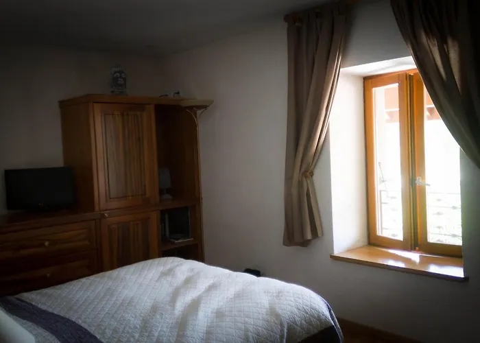 Le Bonheur Dans Le Pre מלון